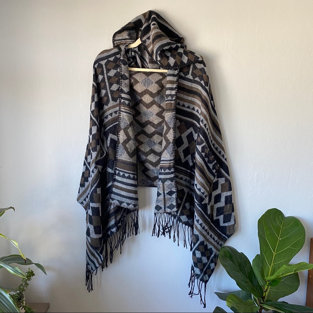 UO Ecote Hooded Ruana Poncho